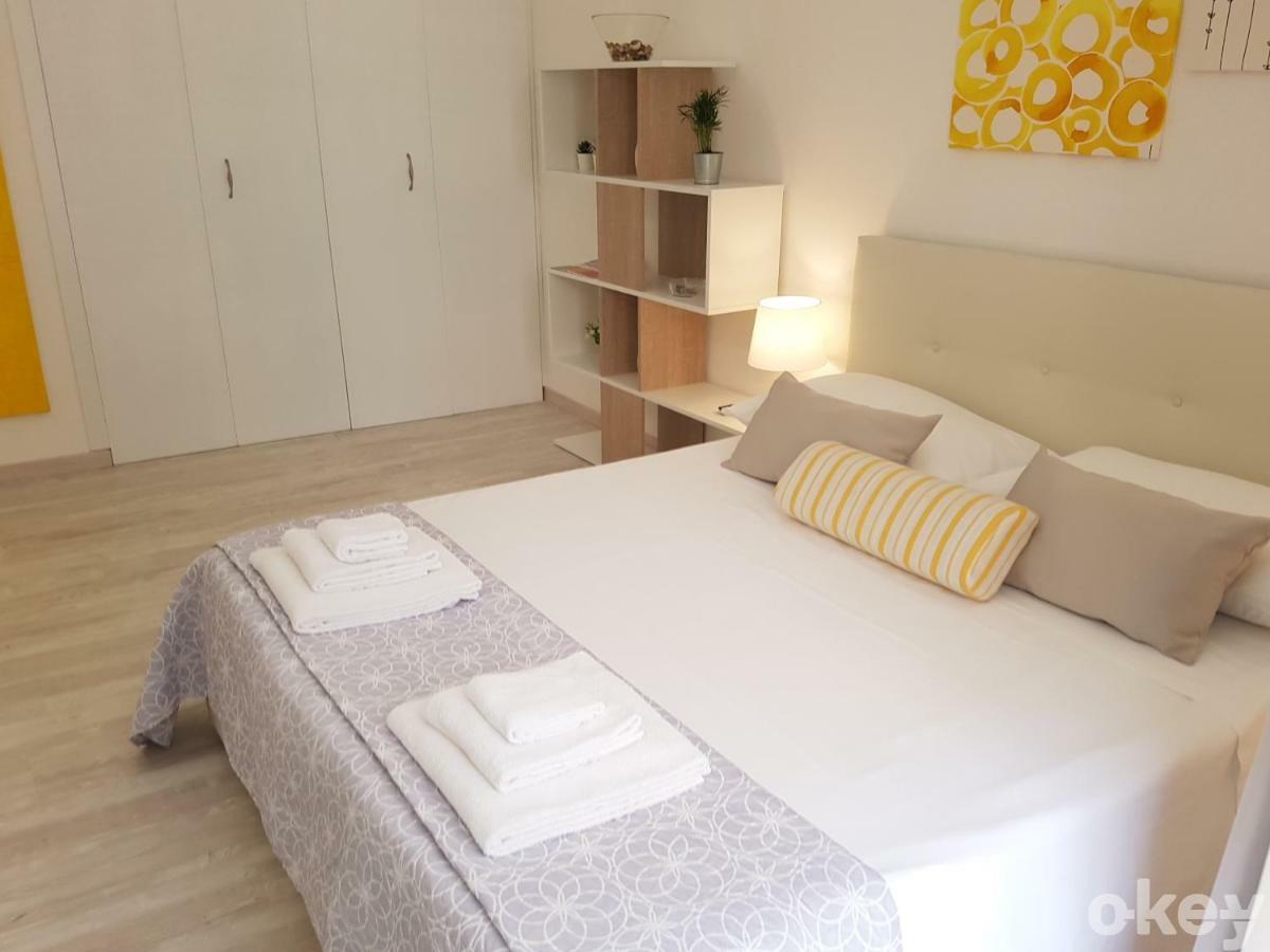 Charme & Chic Studios - Bari Centro ภายนอก รูปภาพ