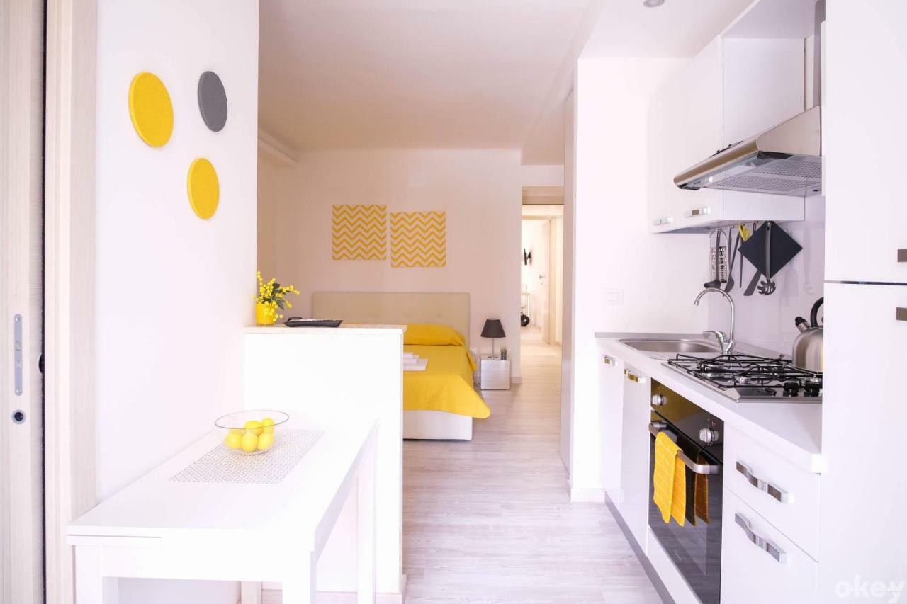 Charme & Chic Studios - Bari Centro ภายนอก รูปภาพ