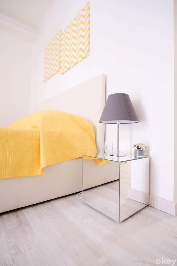 Charme & Chic Studios - Bari Centro ภายนอก รูปภาพ